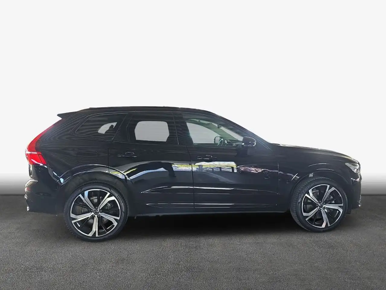 Volvo XC60 XC60 B5 B AWD Plus Dark — معرض صور السيارة 5