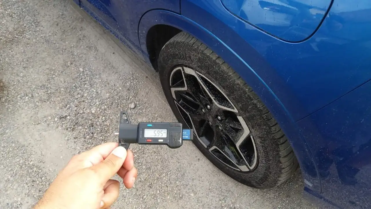 Ford Kuga 2.5 Duratec FHEV ST-Line X 4x2 Aut. — Galerie du véhicule 11