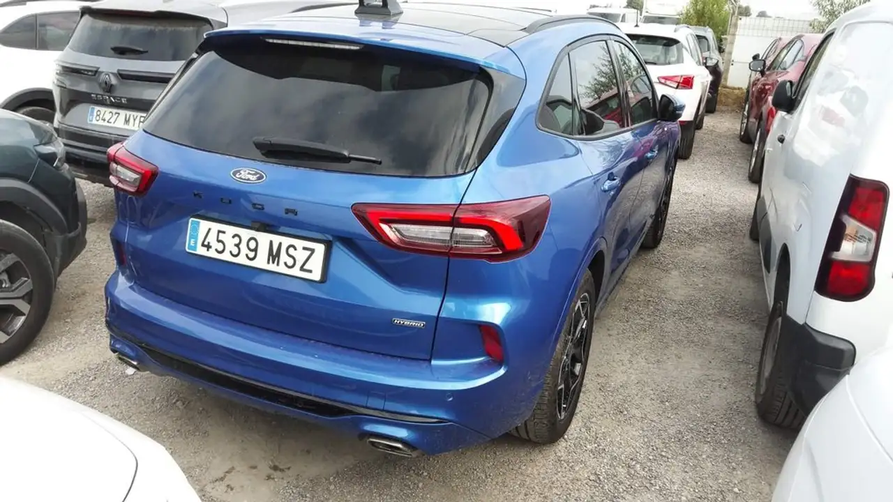 Ford Kuga 2.5 Duratec FHEV ST-Line X 4x2 Aut. — Galerie du véhicule 3