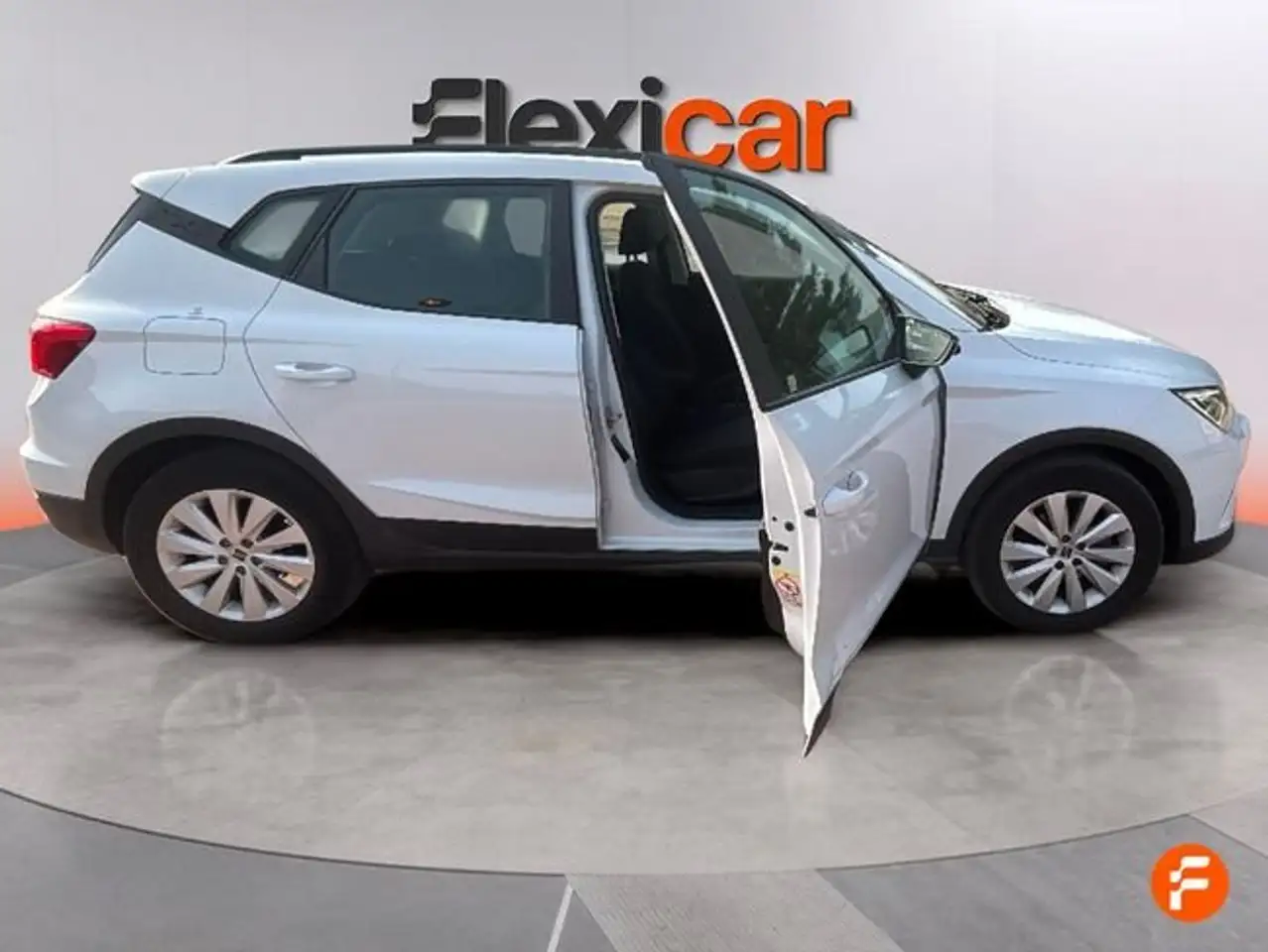 SEAT Arona 1.0 TSI 85kW (115CV) DSG Style XL — معرض صور السيارة 13