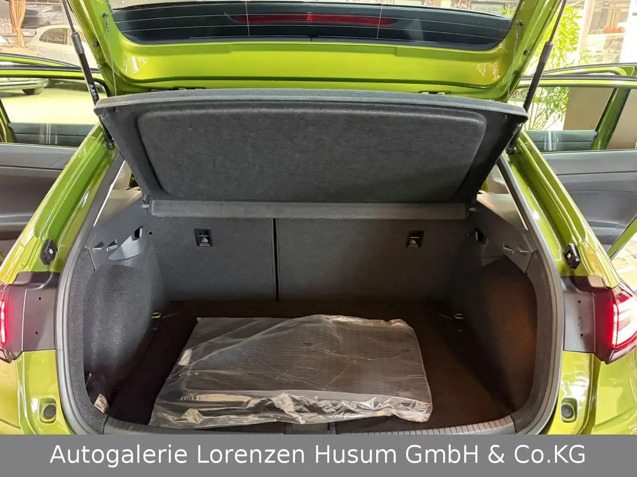 Volkswagen Taigo Sihzg LED USB BT-Audio DAB+ Klima Virtual — Galerie du véhicule 35