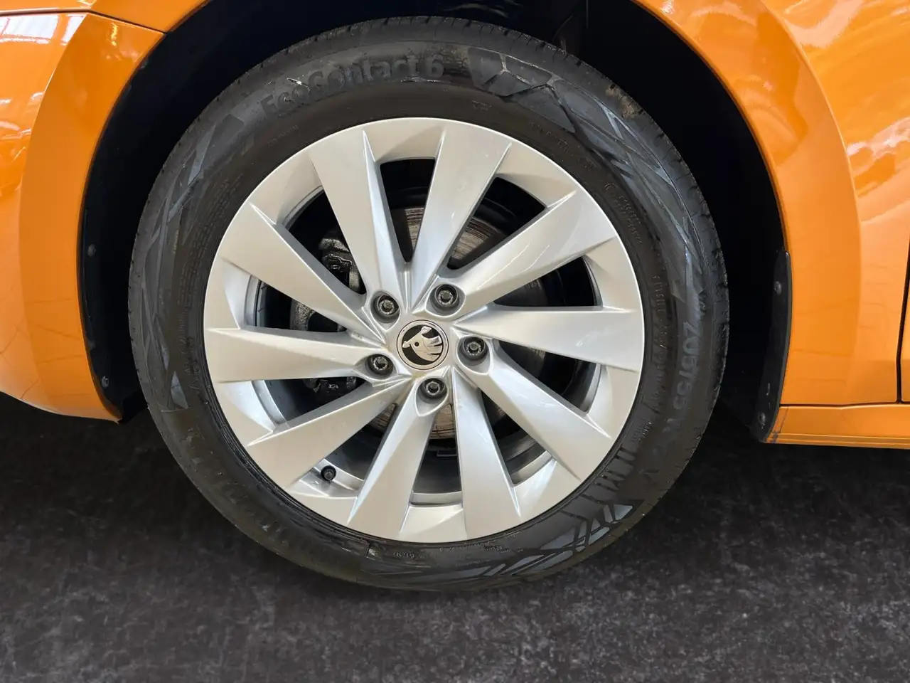 Skoda Octavia Combi Selection 1.5TSI mHEV DSG Klima PDC — معرض صور السيارة 15
