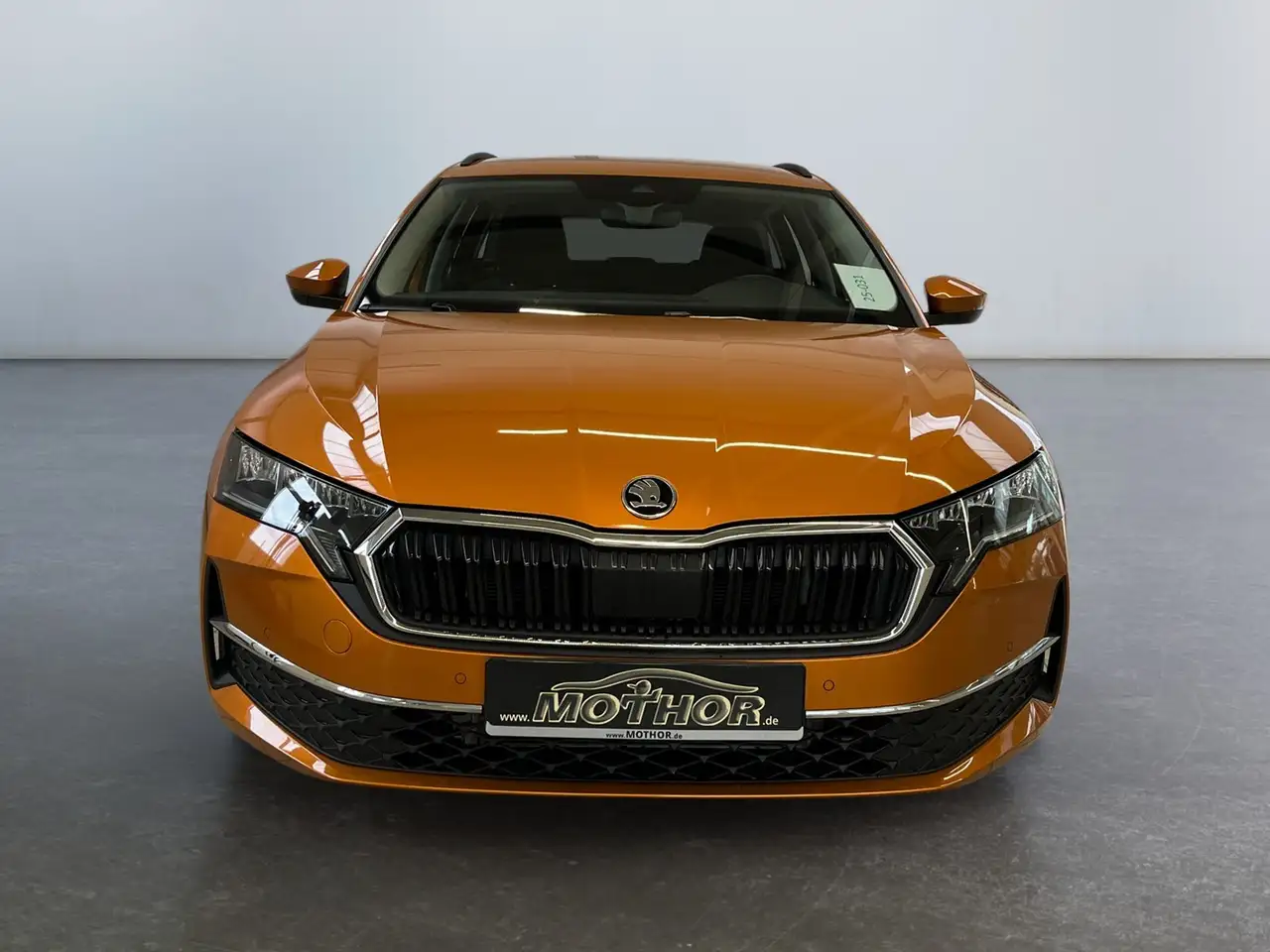 Skoda Octavia Combi Selection 1.5TSI mHEV DSG Klima PDC — معرض صور السيارة 6