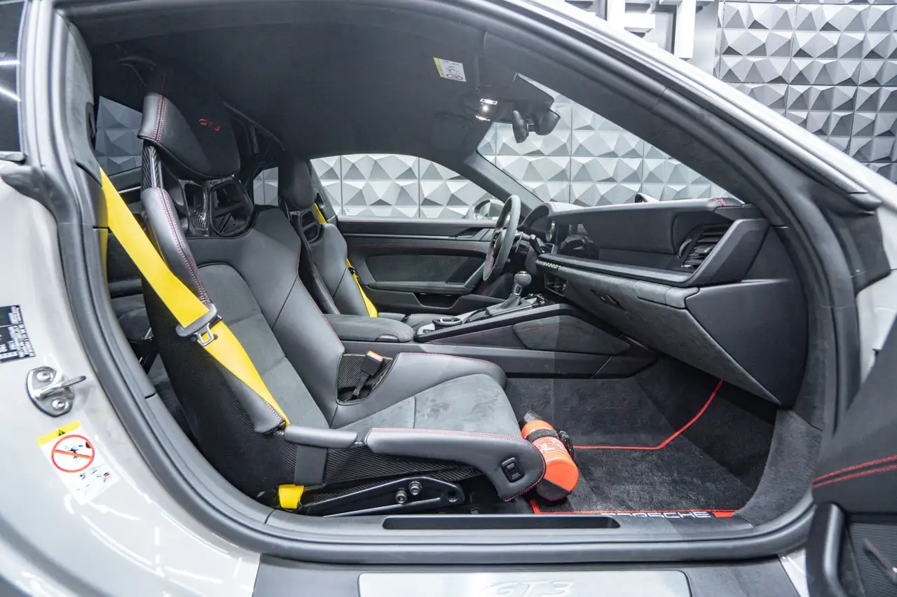 Porsche 992 GT3 PCCB Lift ClubSport Carbon — معرض صور السيارة 26