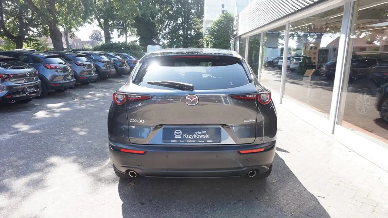 Mazda CX-30 2.0L e-SKYACTIV G 122ps 6AT FWD Exclusive-line DAS — Galerie du véhicule 8