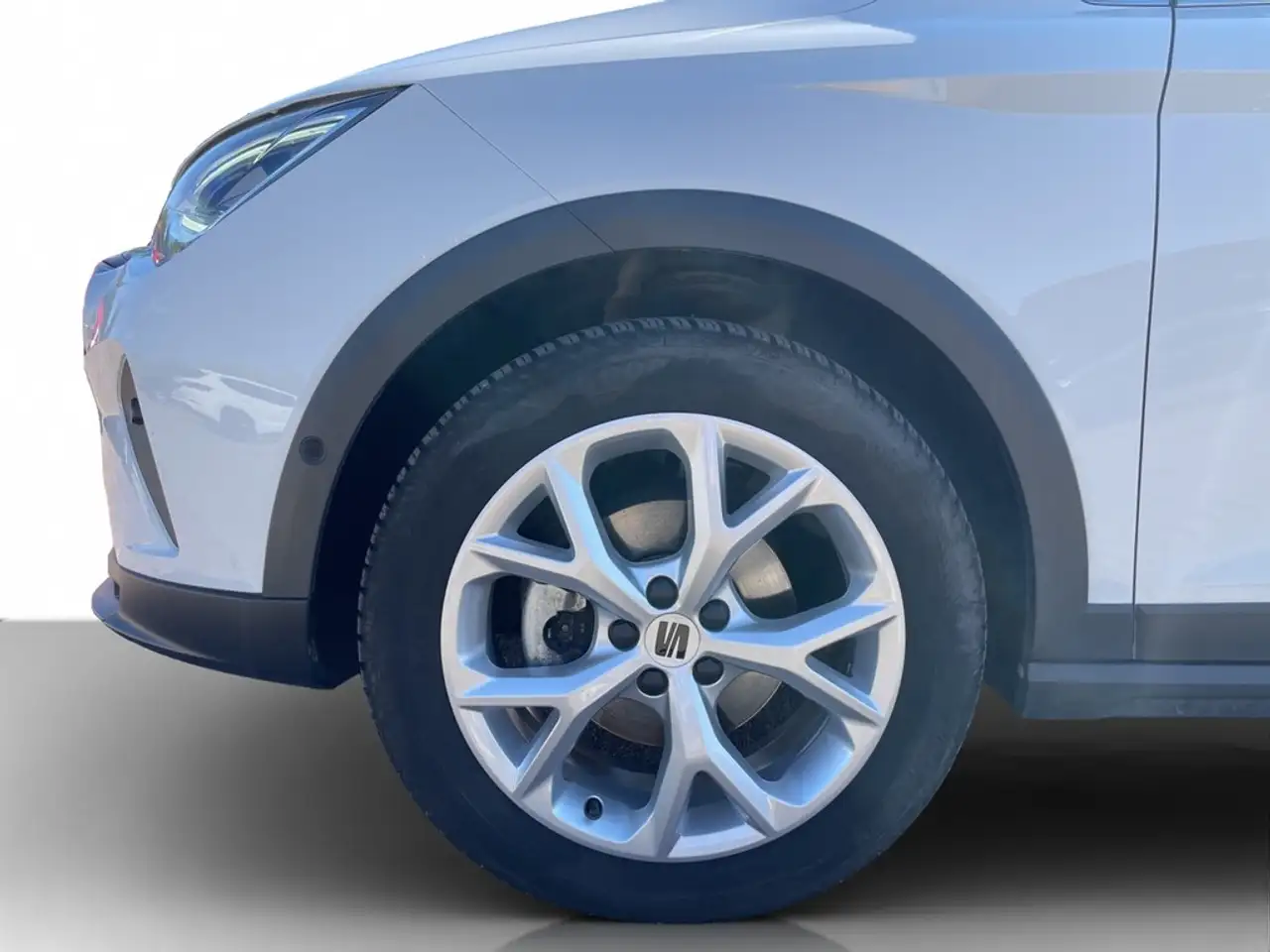 SEAT Arona 1.5 TSI DSG FR VIRTUAL*NAVI*LED*PARKLENK*KAMERA... — Vehicle gallery 23