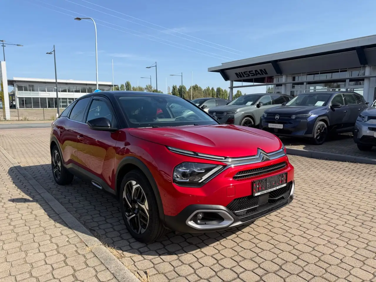 Citroen C4 Lim. Hybrid Max*LED*NAVI*ALCANTARA*PANORAMA* — معرض صور السيارة 7