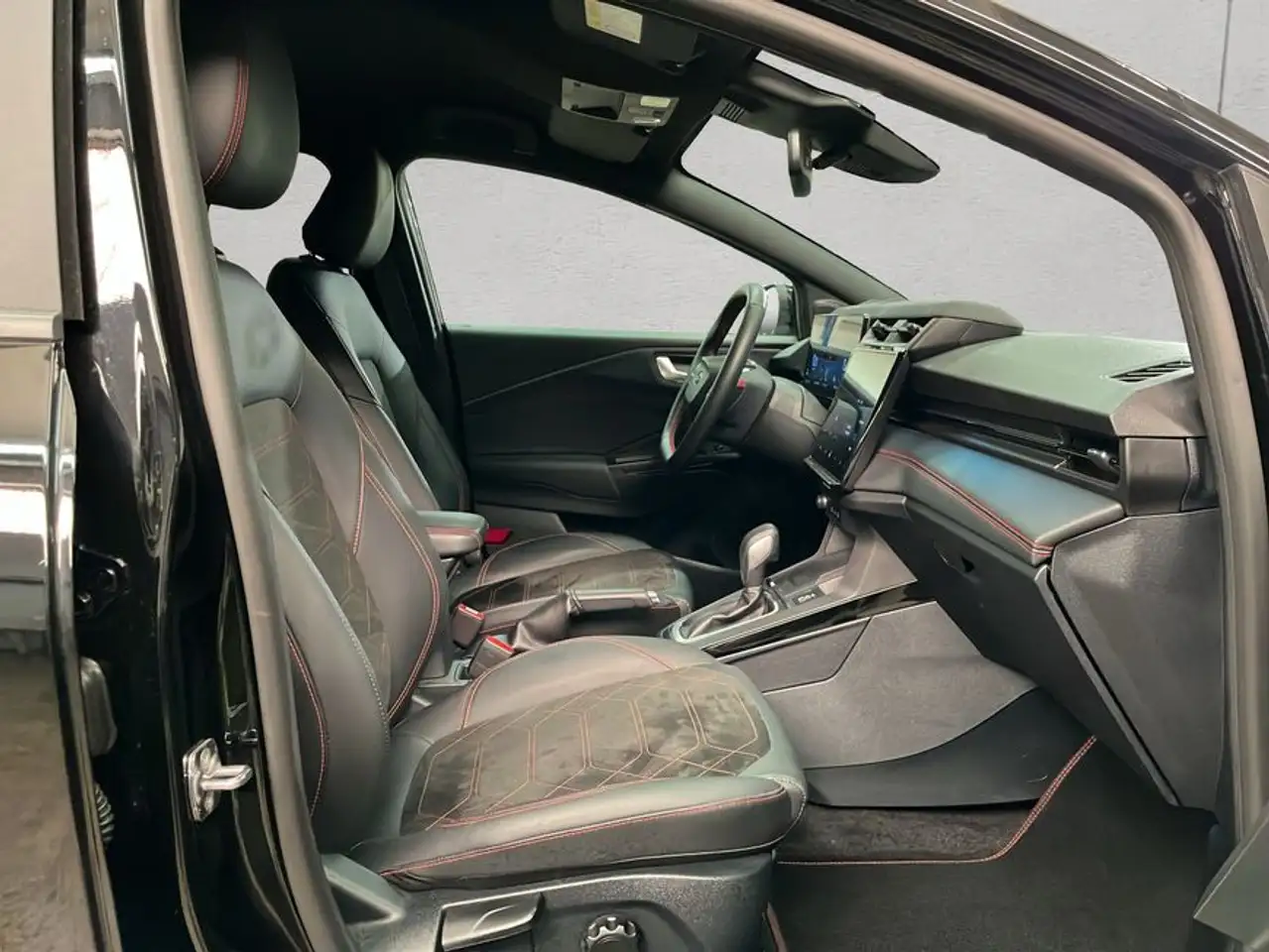 Ford Puma 1.0 EcoBoost Hybrid Aut. ST-LINE X — Vehicle gallery 19