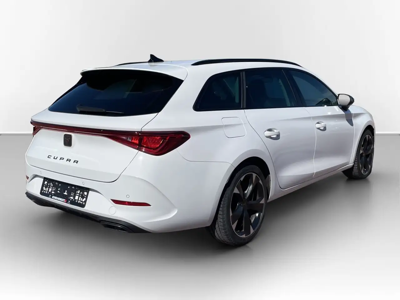 CUPRA Leon Sportstourer 1.5 TSI ACT AHK*VIRTUAL*CARPLAY*LE... — Vehicle gallery 6