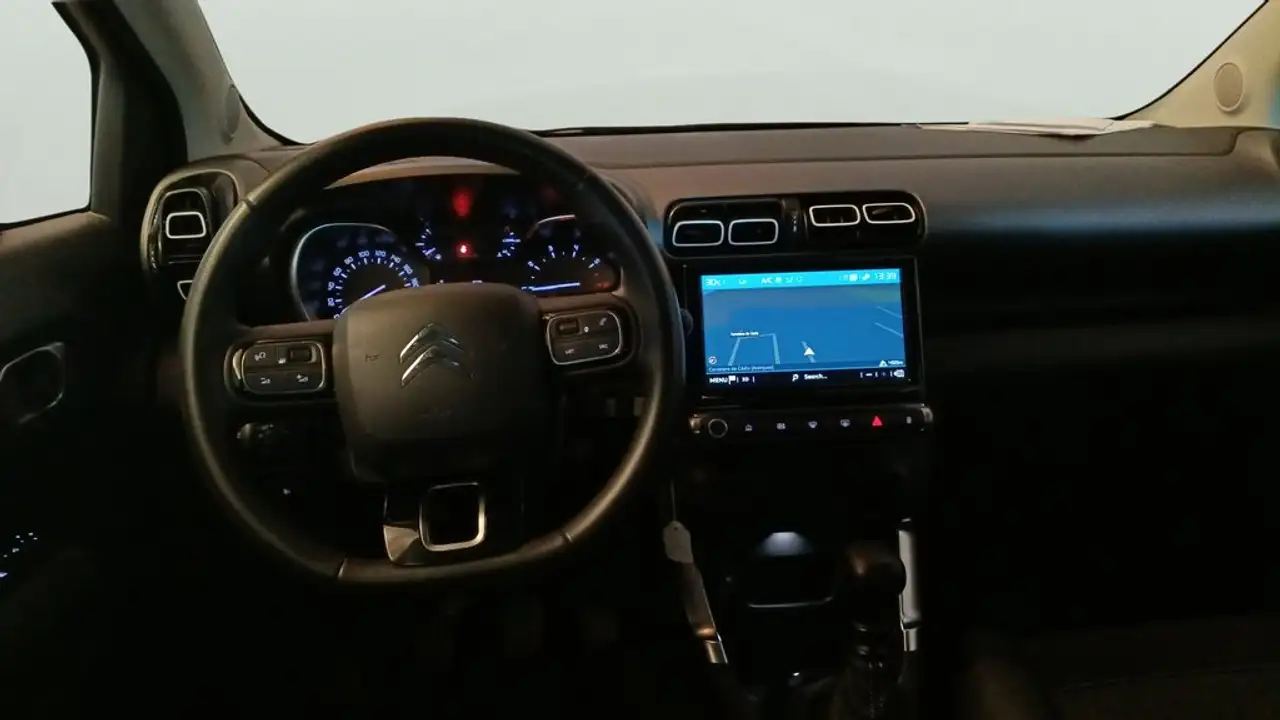 Citroen C3 Aircross Puretech S&S Plus 110 — Galería del vehículo 15