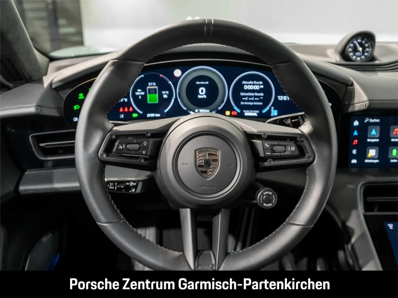 Porsche Taycan Turbo S Sport Turismo Burmester SHZ hinten — Vehicle gallery 17