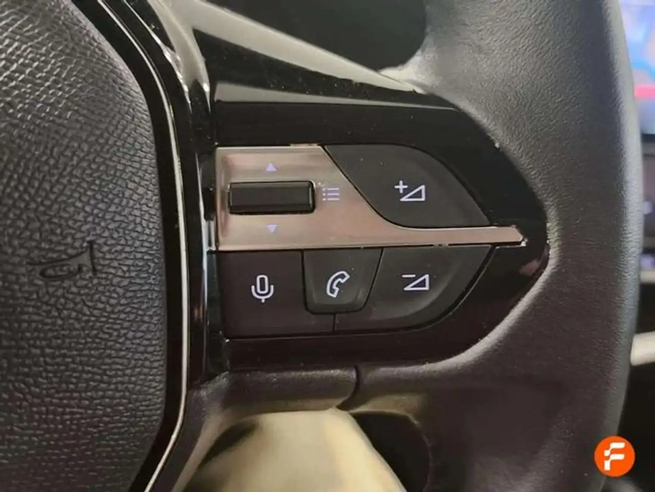 Peugeot 308 1.2 PureTech S&S Active 130 — Galerie du véhicule 14