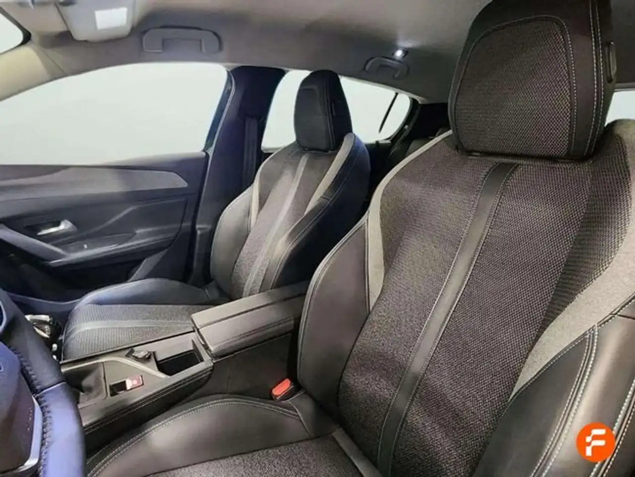 Peugeot 308 1.2 PureTech S&S Active 130 — Galerie du véhicule 20