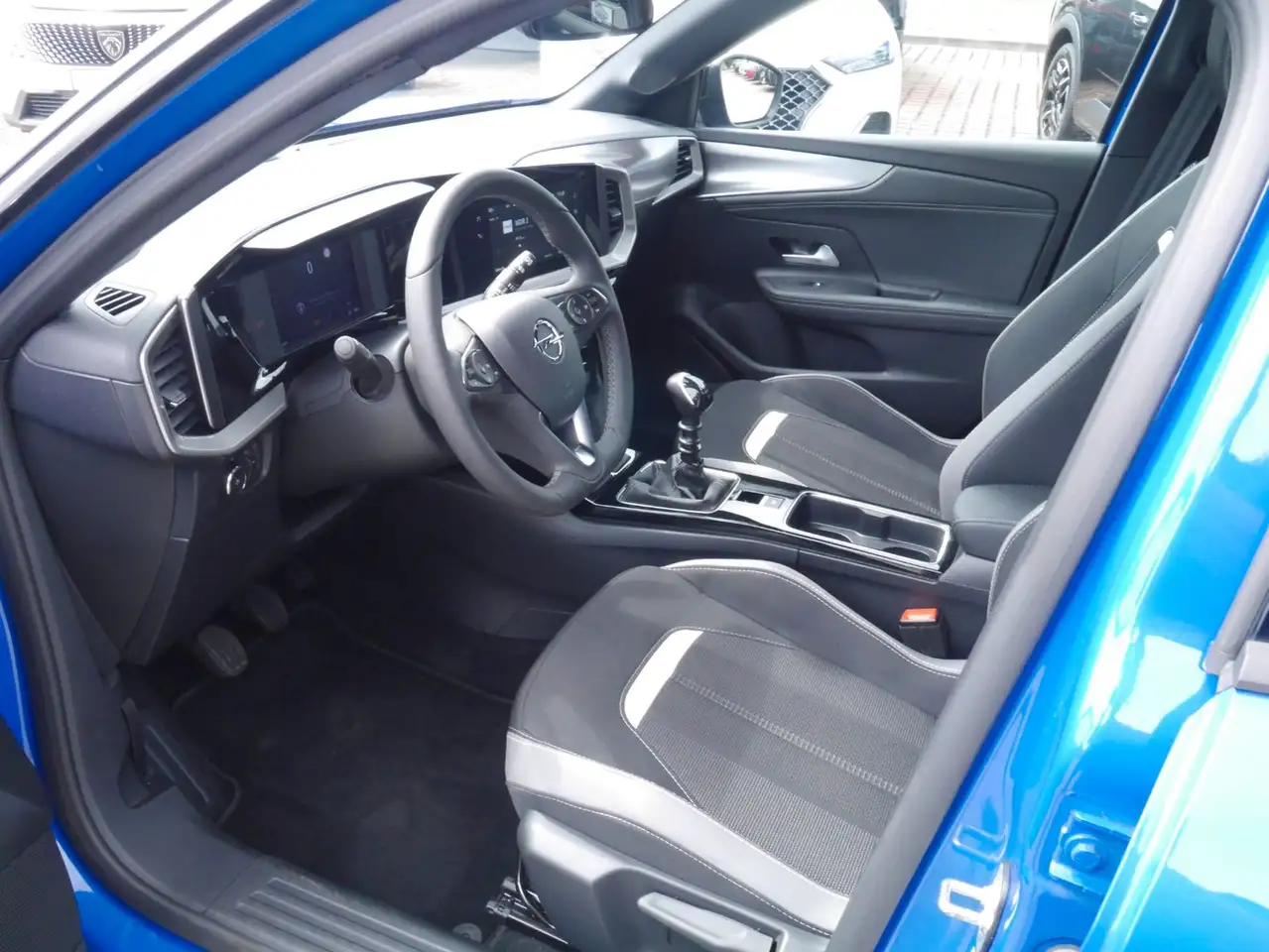 Opel Mokka 1,2 Turbo "GS" APP-Navi/LED/SHZ/Kamera — معرض صور السيارة 13
