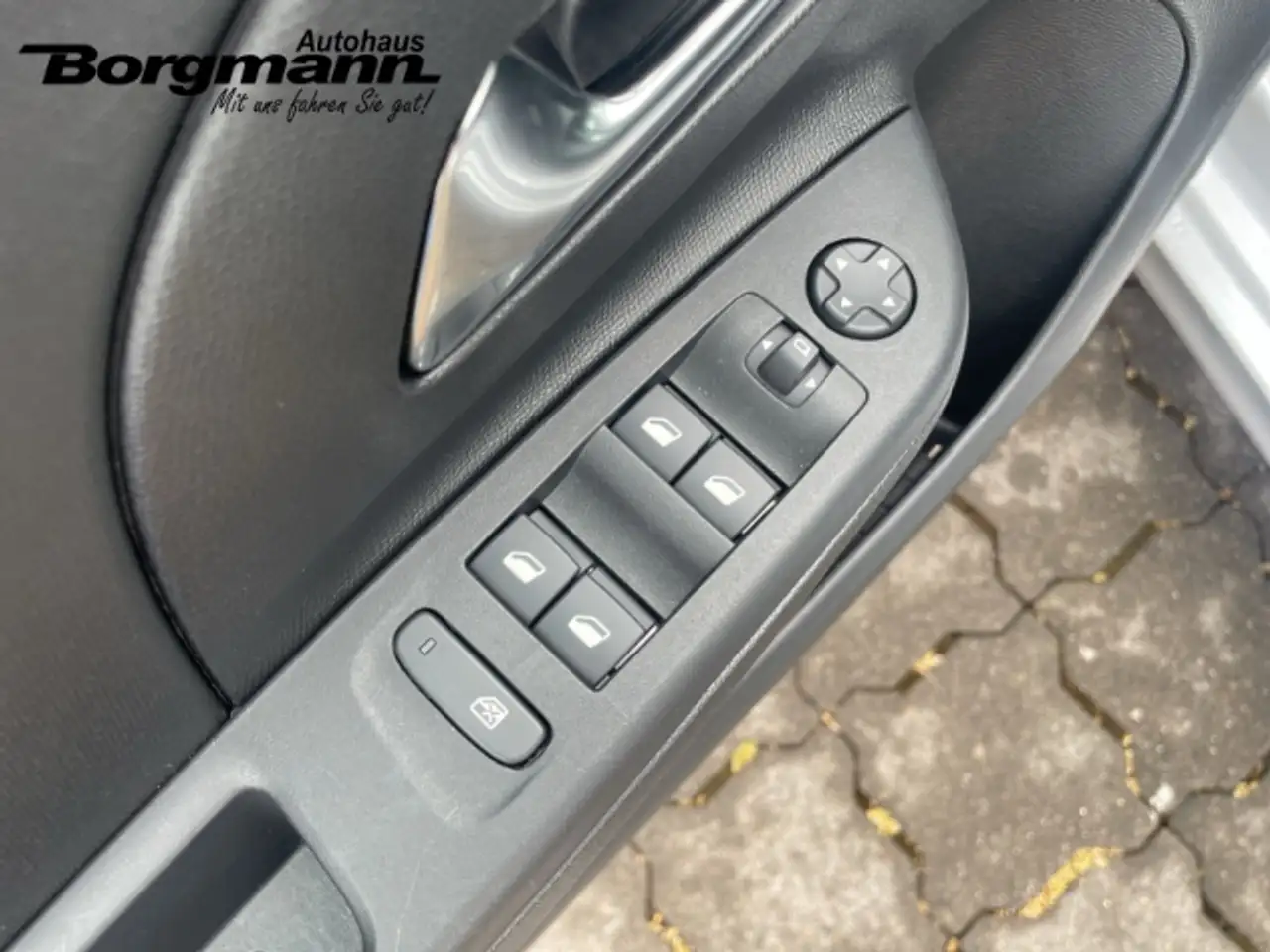 Opel Corsa-e Edition LED - Bluetooth - Park Distance Control - — Galería del vehículo 12