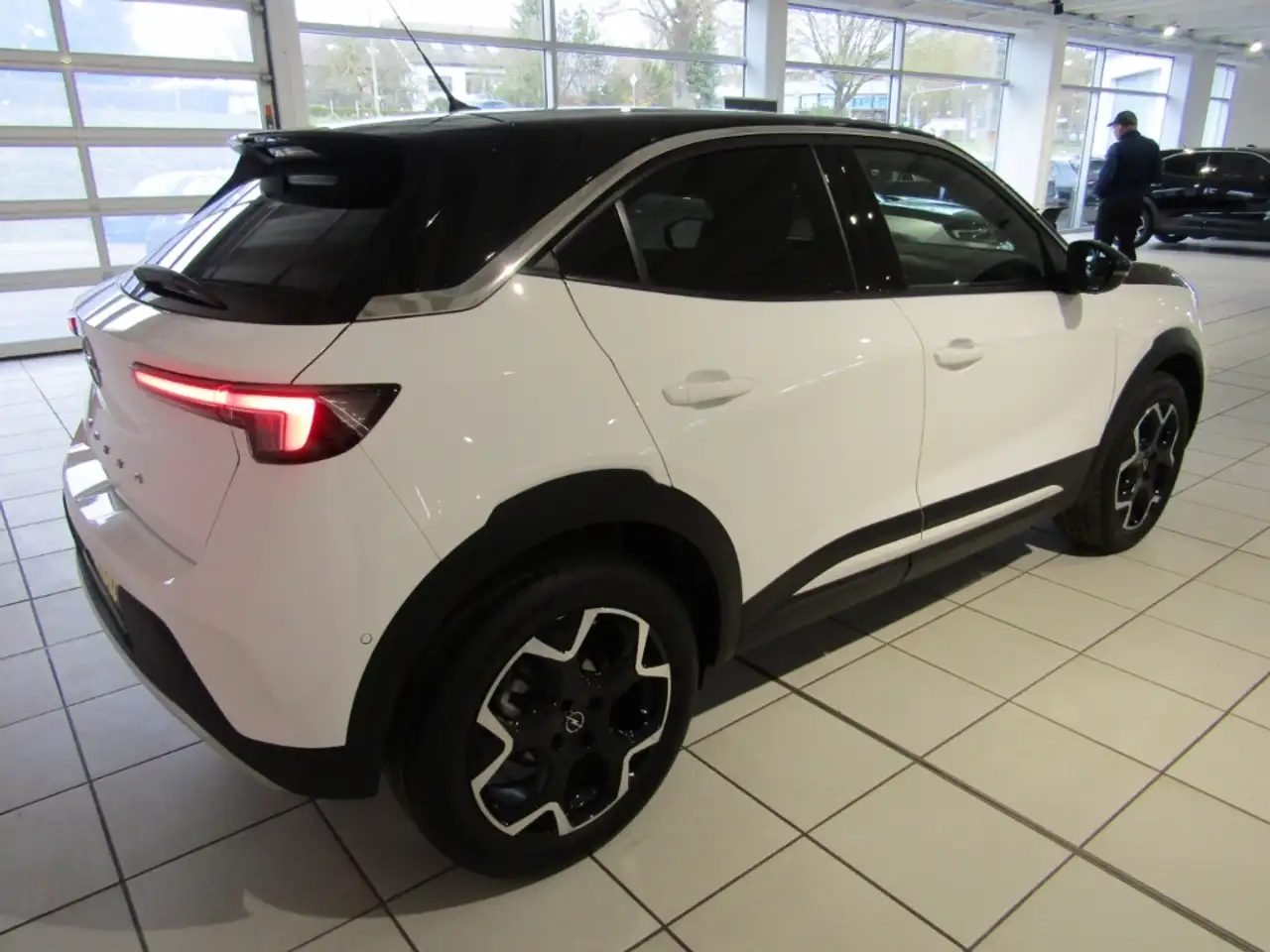 Opel Mokka Ultimate , ULTIMATE, 1.2 Direct Injection Turbo 96 — معرض صور السيارة 5