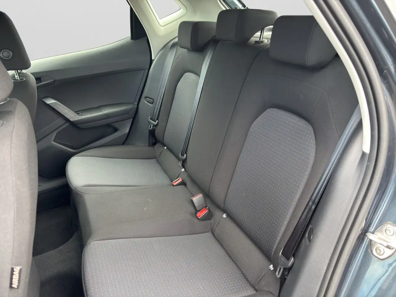 SEAT Ibiza Style Edition TSI DSG Navi SHZ FullLink — معرض صور السيارة 14