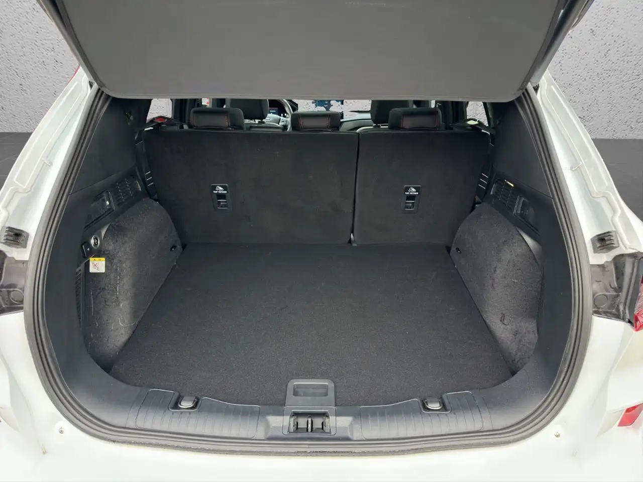 Ford Kuga ST-Line X*Pano*AHK*ACC*LED*360°*Virtual* — Galería del vehículo 27