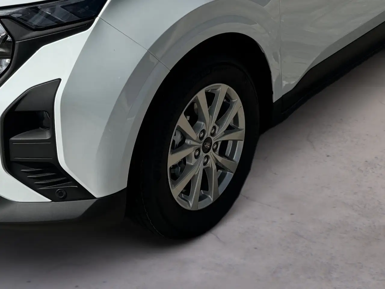Ford Tourneo Courier Titanium +PDC+TEMPOMAT+KAMERA+ — Galería del vehículo 6