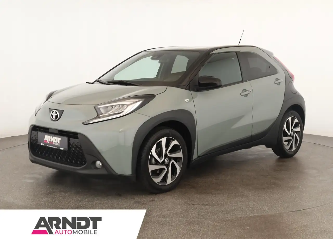 Toyota Aygo X CVT Team D LED App SHZ ACC Keyless Kam 17 — Düsseldorf