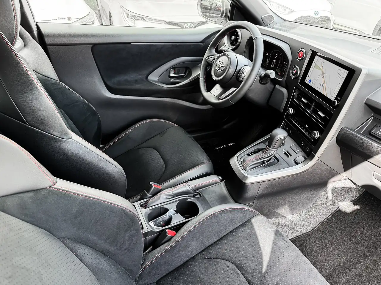 Toyota Yaris GR 1.6l 8AT 280 PS TOP HighPerf — Vehicle gallery 7