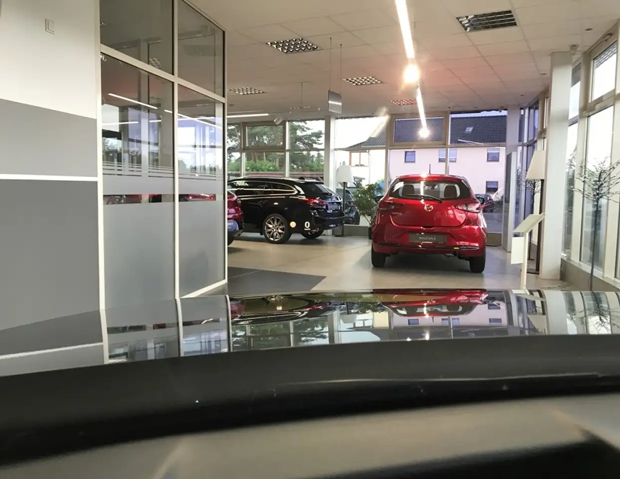 Mazda MX-30 MX-30 e-SKYACTIV R-EV ADVANTAGE IV — معرض صور السيارة 13