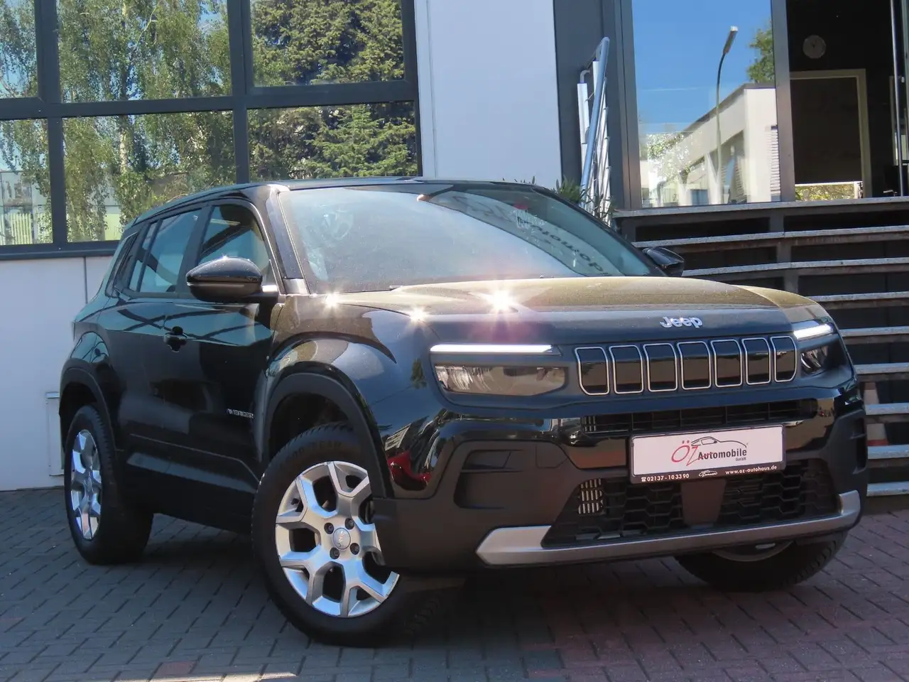 Jeep Avenger 1.2 GSE T3 GDI Klimaauto. Kamera Carplay — Neuss
