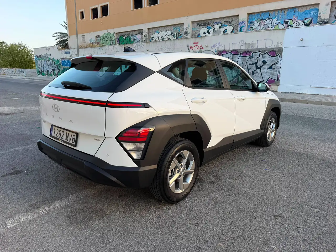 Hyundai KONA Kona HEV 1.6 GDI Tecno DT Tecno — Galería del vehículo 5