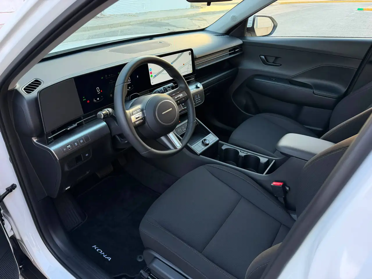 Hyundai KONA Kona HEV 1.6 GDI Tecno DT Tecno — Galería del vehículo 7