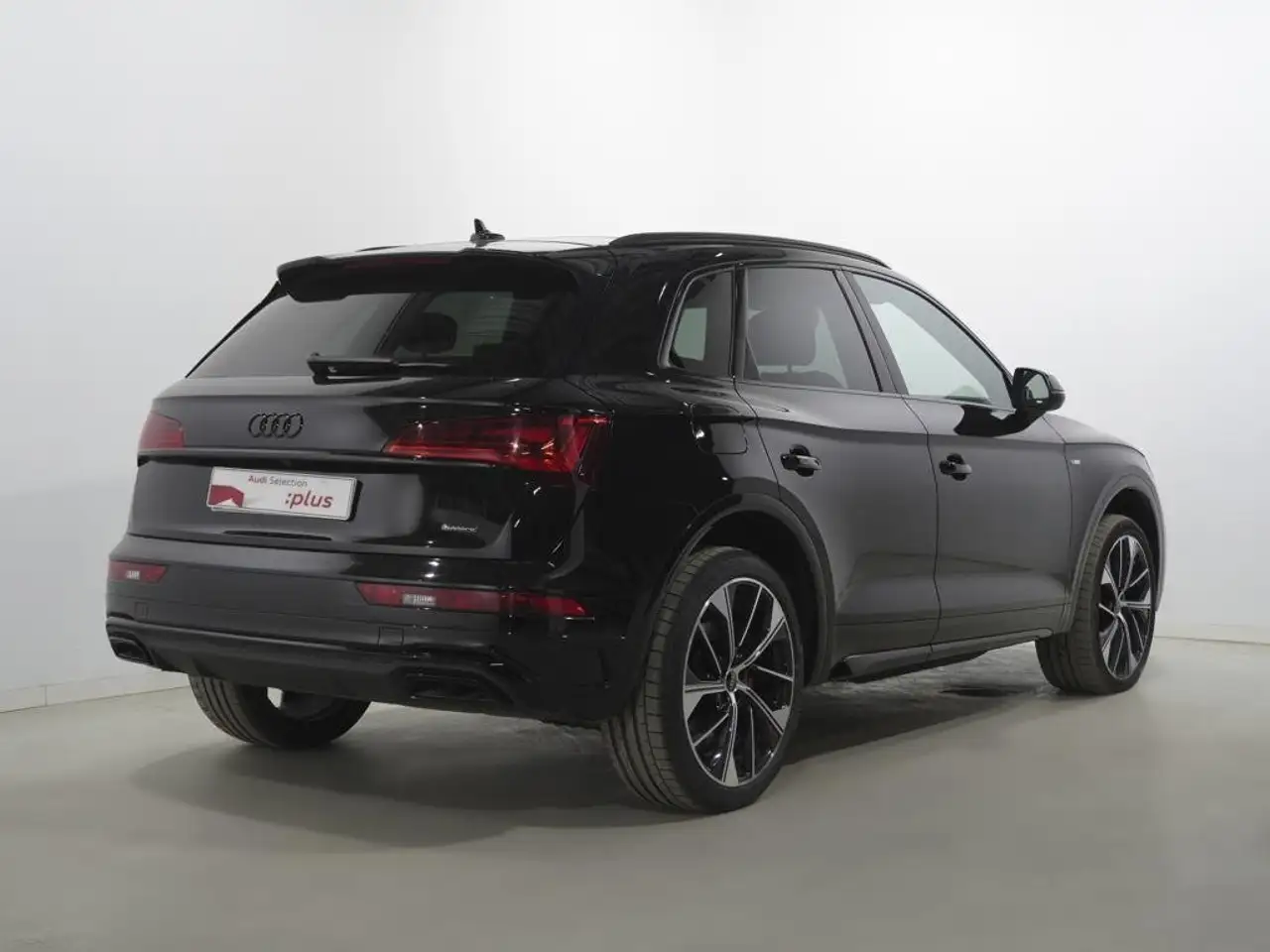 Audi Q5 40 TDI quattro-ultra Black line S tronic 150kW — Galería del vehículo 4