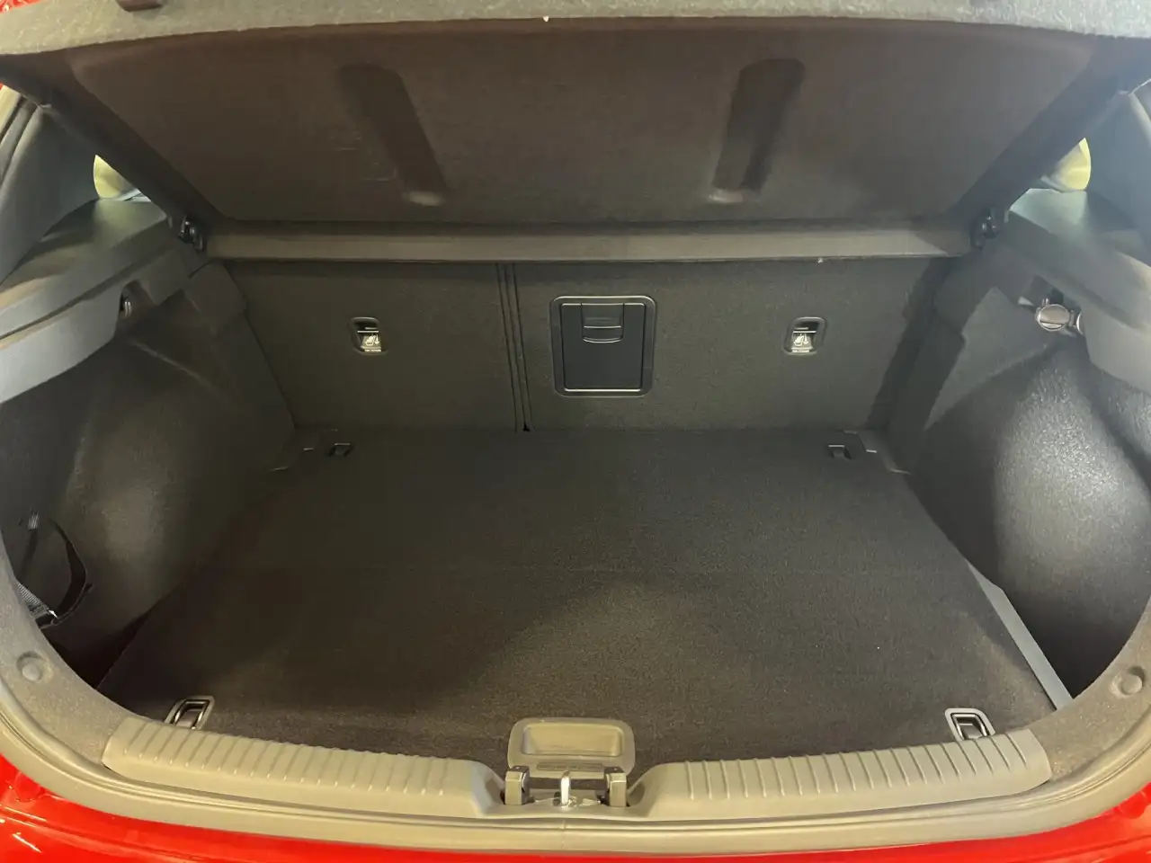 Hyundai i30 FL (MY25!)SONDERMODELL ADVANTAGE/NAVI+U.V.M! — معرض صور السيارة 7