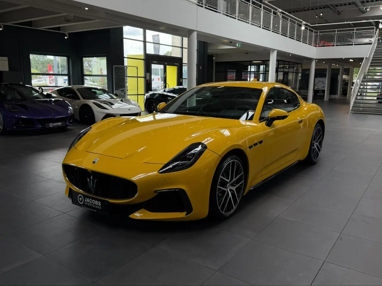Maserati GranTurismo Trofeo Giallo Corse Sportpaket Navi — Eschweiler