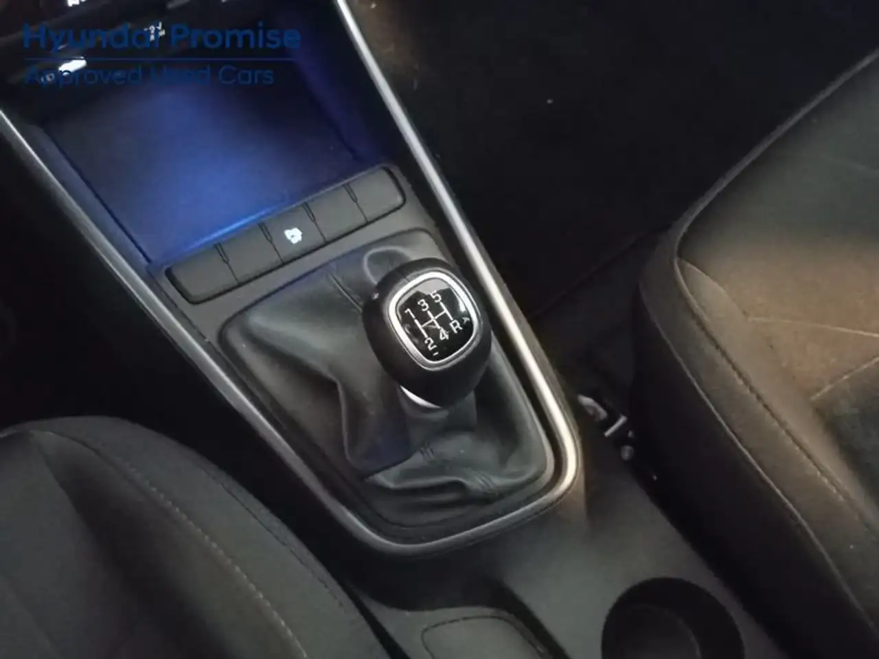 Hyundai BAYON 1.2 MPI Maxx — معرض صور السيارة 10