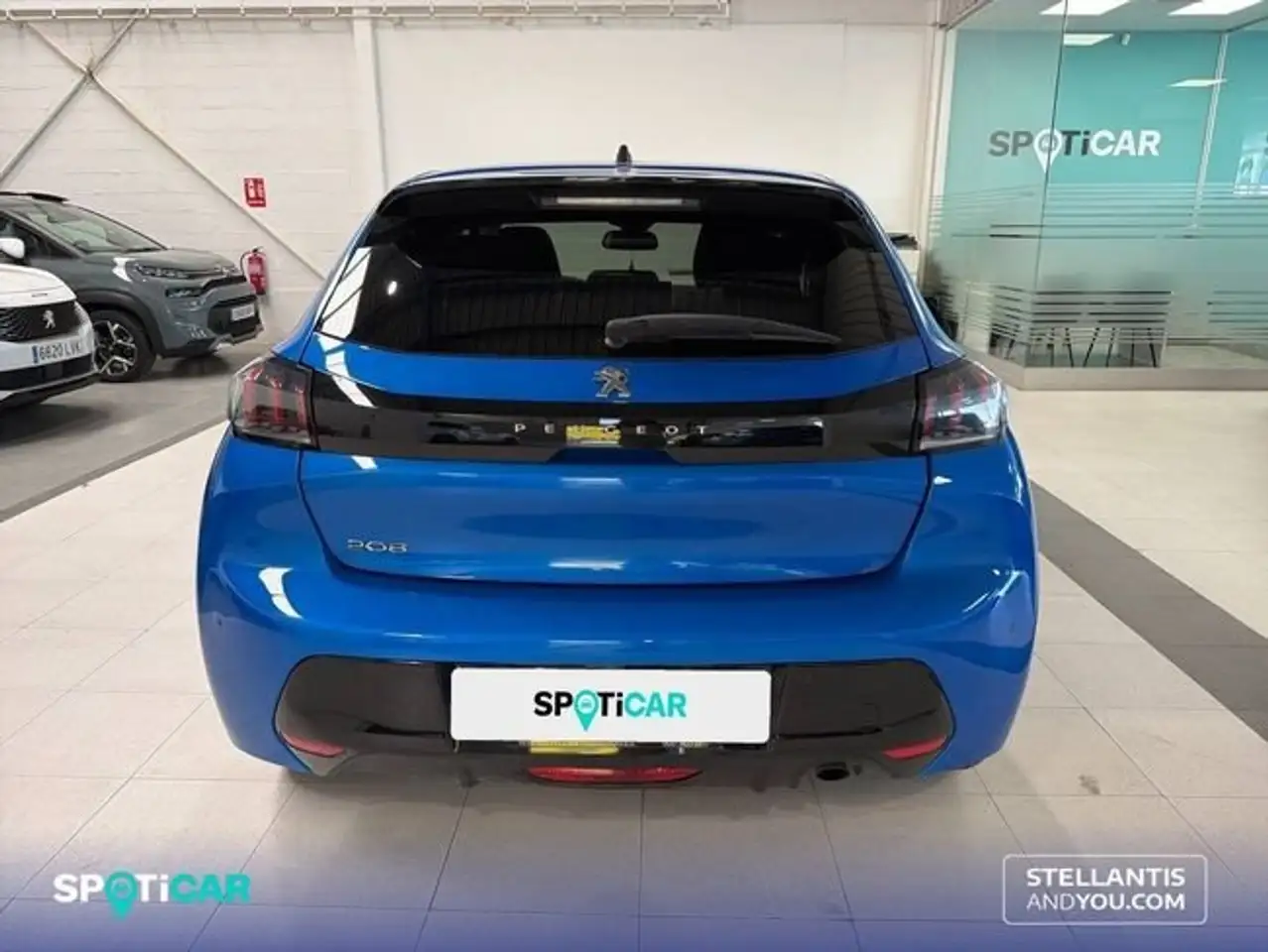 Peugeot 208 BlueHDi 73kW (100CV) Allure Pack — معرض صور السيارة 5