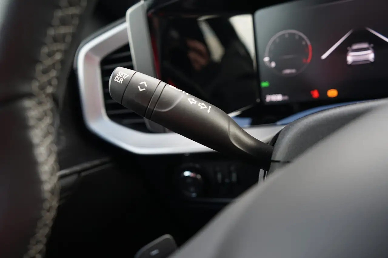Opel Mokka 1.2 GS Line LED Navi Totwinkel Teilleder — Galerie du véhicule 16