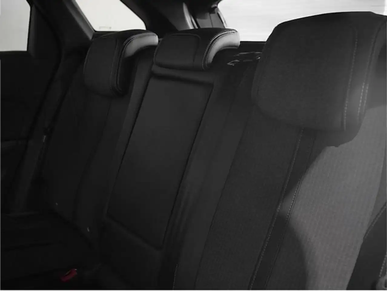 Peugeot 3008 1.2 130CV Allure Pack — Galerie du véhicule 21