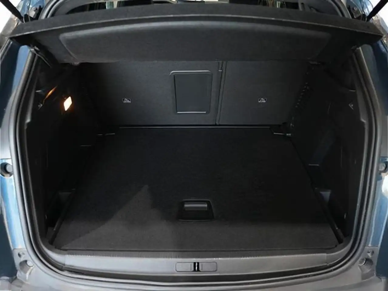 Peugeot 3008 1.2 130CV Allure Pack — Galerie du véhicule 22