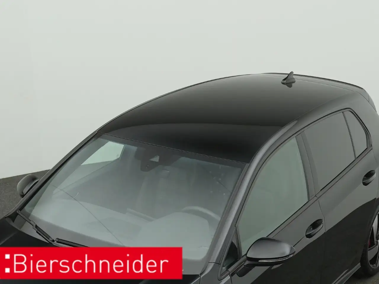 Volkswagen Golf GTI 8 2.0 TSI DSG KAMERA NAVI LED+ DCC — Vehicle gallery 24