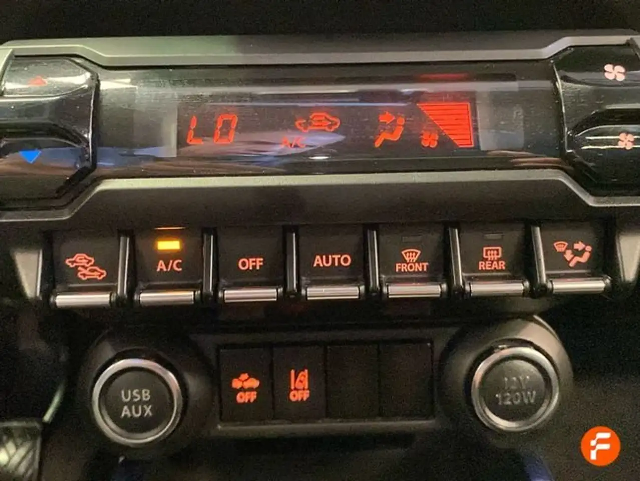 Suzuki Ignis 1.2 GLX Mild Hybrid — معرض صور السيارة 29
