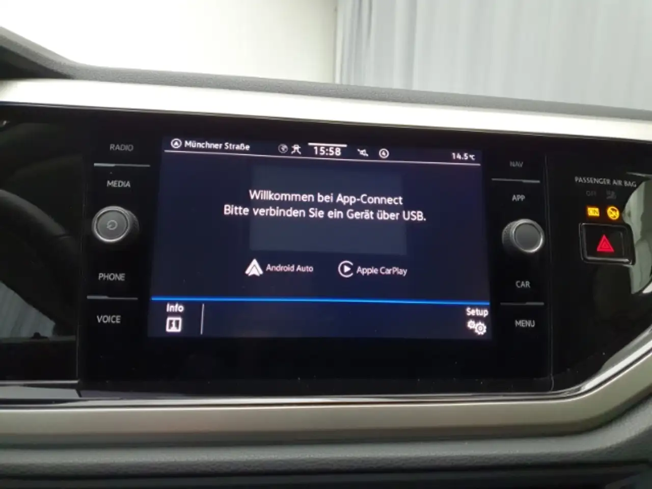 Volkswagen Taigo TSI Move Navi LED Tel-vorb AppConnect PDC — معرض صور السيارة 18