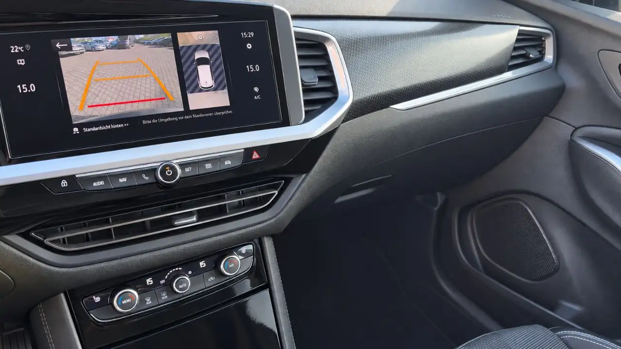 Opel Grandland 1.2 Turbo GS Line LED+SHZ+2xKlima+360 — معرض صور السيارة 17