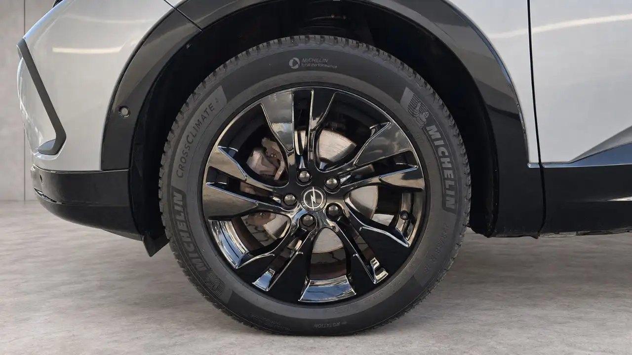 Opel Grandland 1.2 Turbo GS Line LED+SHZ+2xKlima+360 — معرض صور السيارة 19