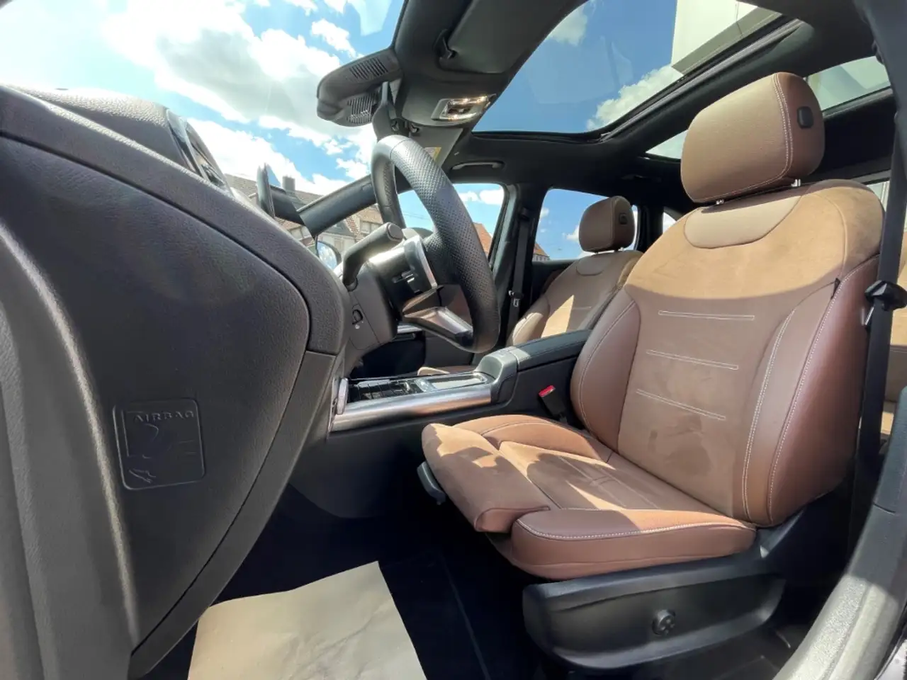 Mercedes-Benz GLA 200 AMG LINE ADVAN+ HUD PANO 360°CAM MEMORY — معرض صور السيارة 10