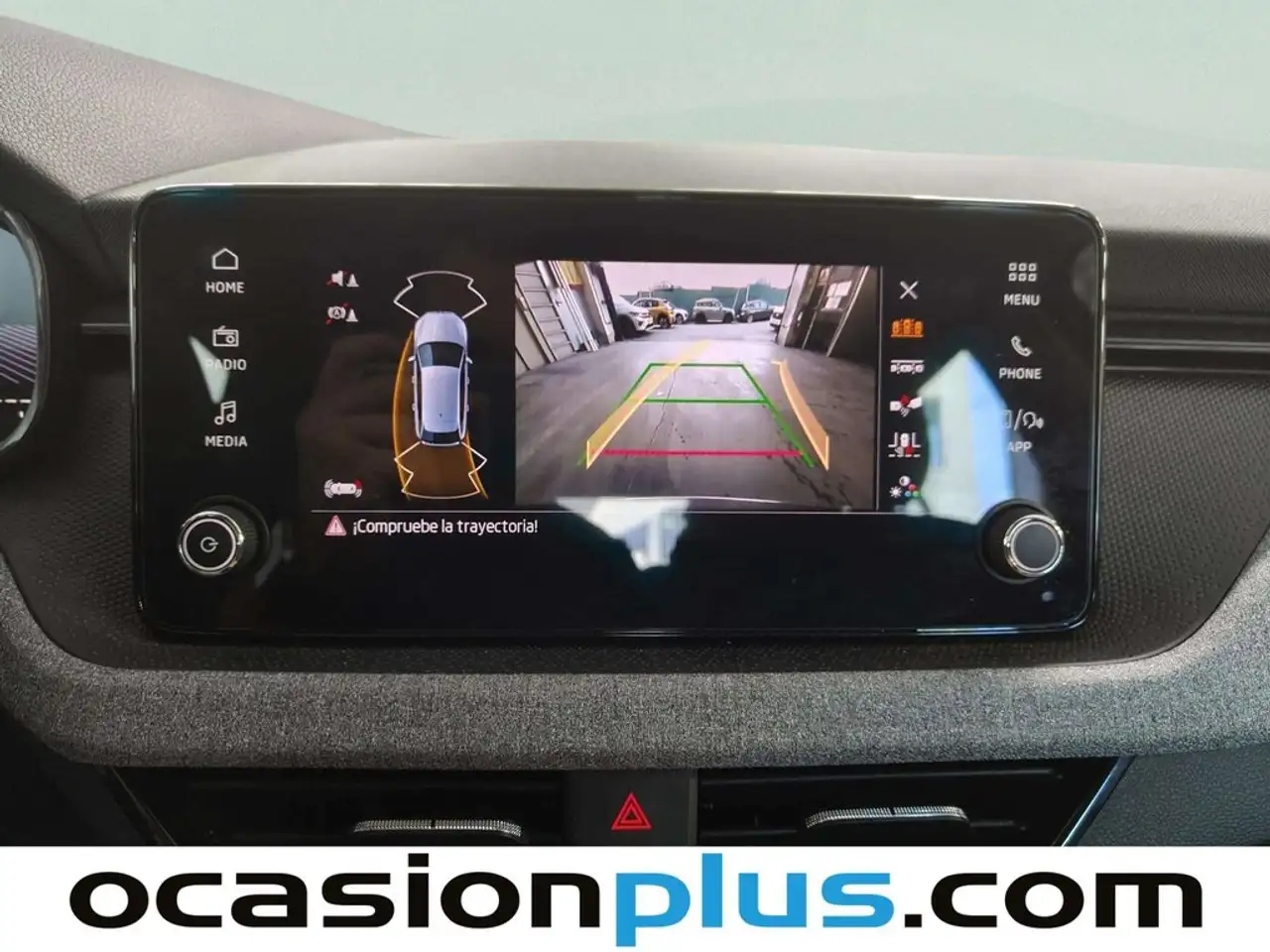 Skoda Scala 1.0 TSI Selection DSG 85kW — معرض صور السيارة 8