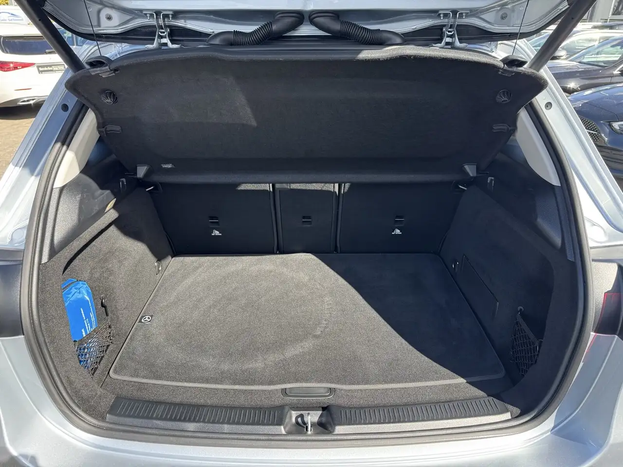 Mercedes-Benz B 200 B 200 PROGRESSIVE NAVI+LED+KAMERA+CARPLAY+SHZ+ — Galerie du véhicule 19