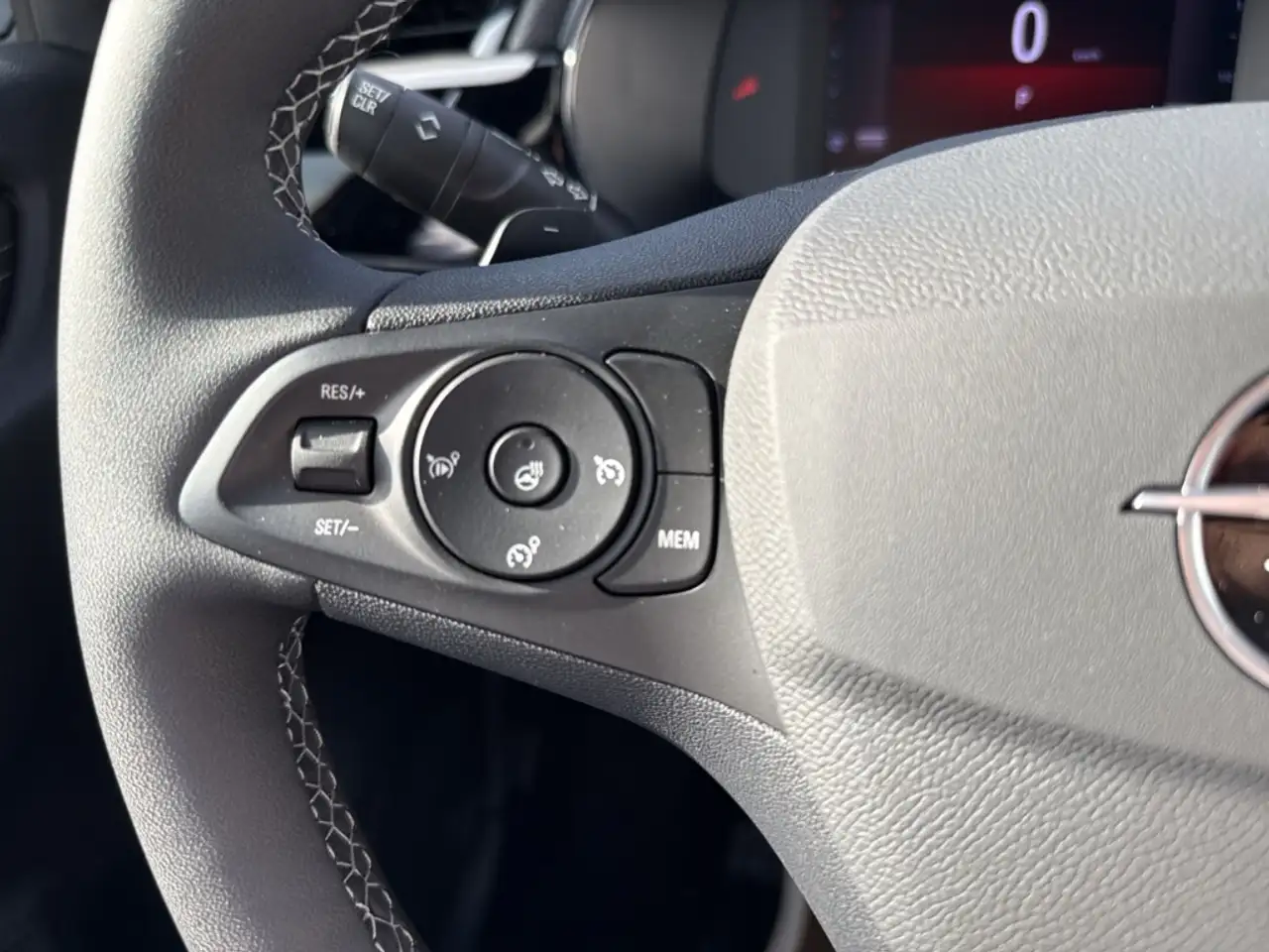 Opel Corsa F GS-Line Rückfahrkamera Navi SHZ/LHZ — Vehicle gallery 25