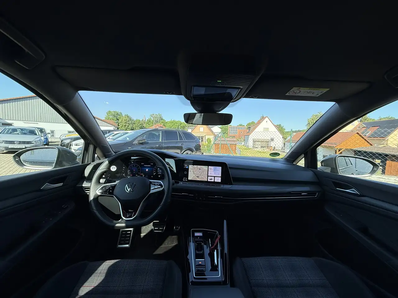 Volkswagen Golf GTI 2.0 TSI DSG ACC NAVI KAM LHZ — Galerie du véhicule 20