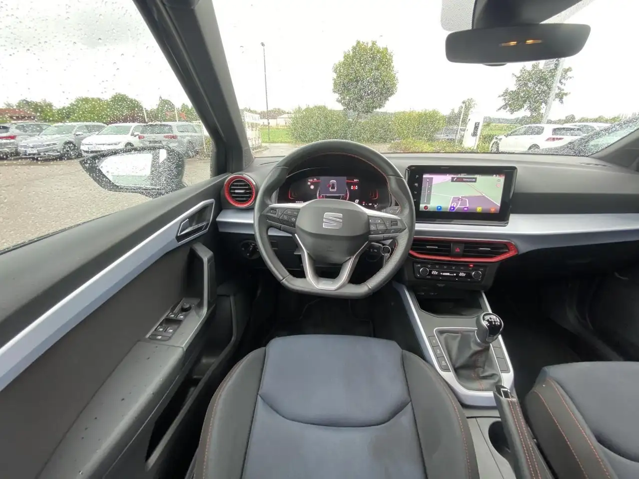 SEAT Arona 1.0 TSI FR FULL-LINK+VIRTUAL-COCKPIT+NAVI- — معرض صور السيارة 11