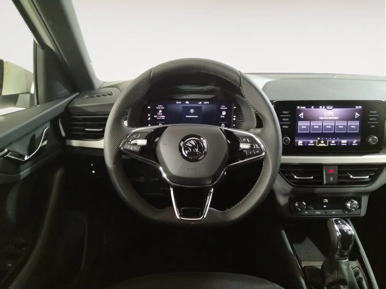Skoda Kamiq 1.5 TSI Sport DSG — Vehicle gallery 7