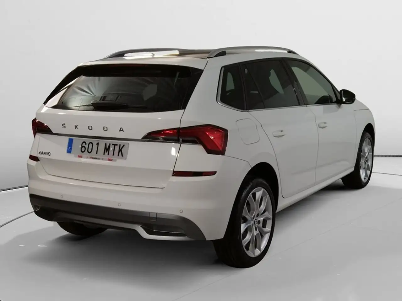 Skoda Kamiq 1.5 TSI Sport DSG — Vehicle gallery 2